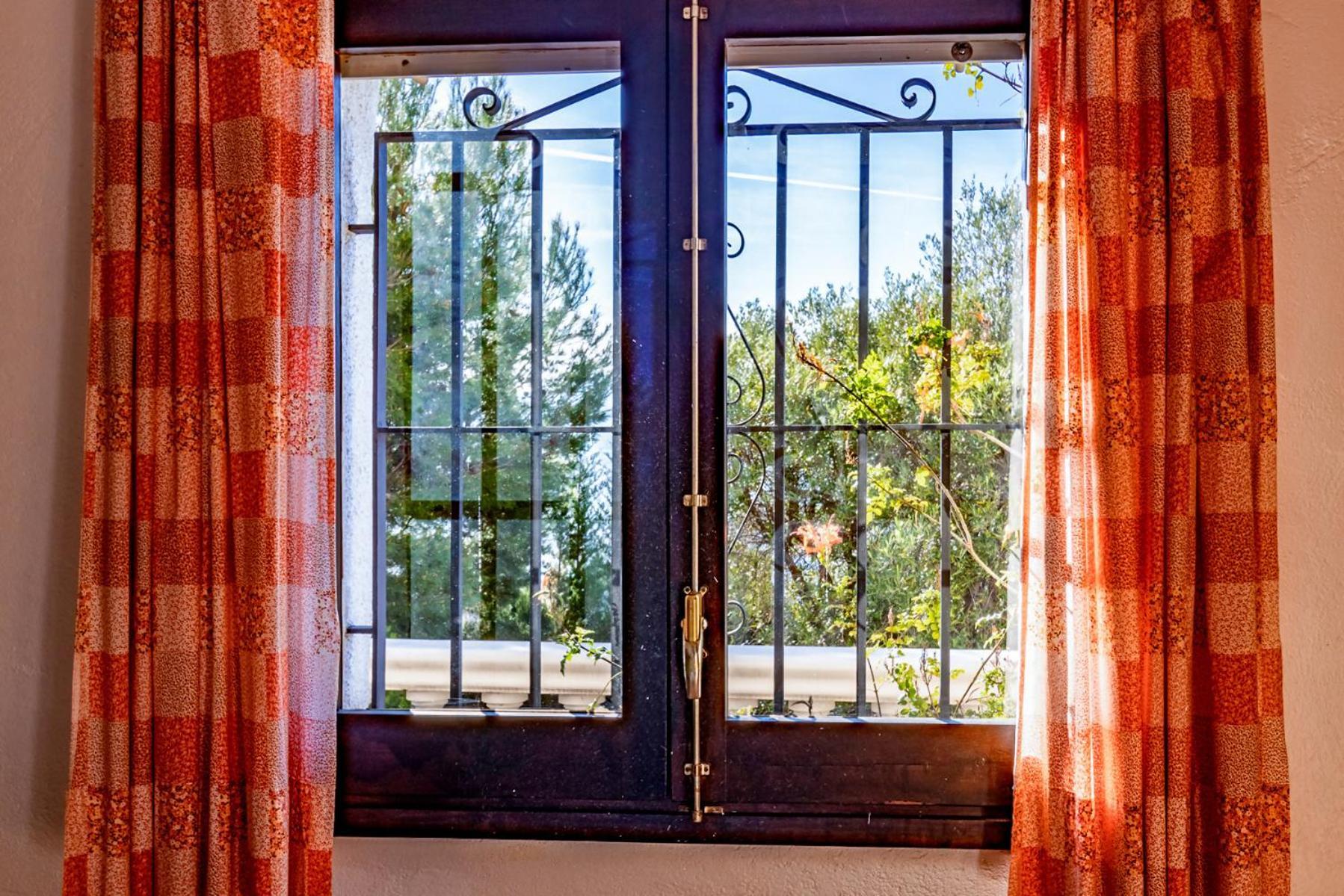 Grifeu 10 Con Terraza Apartment *